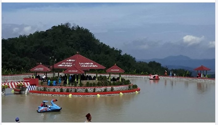 Wisata Situ Salahaur